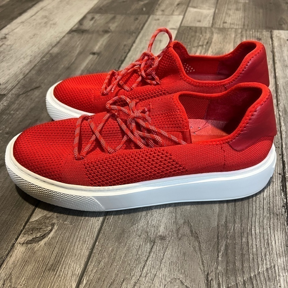 J/Slides NYC Slight Platform Slip-on Lace Ref Sneakers size 8